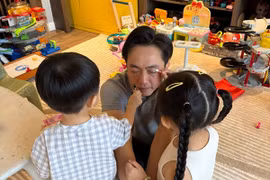 Ảnh đời thường dung dị đến bất ngờ của Cường Đô La