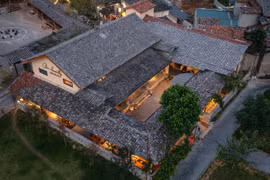 Ngôi nhà lấy cảm hứng từ ngói âm dương “đẹp say lòng” trên báo Mỹ