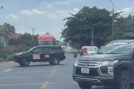 Làm rõ vụ đoàn xe doanh nhân chặn quốc lộ 20 để băng qua đường