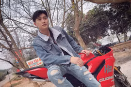 Kho hàng hiệu đắt giá của Vũ Sở Khanh “Về nhà đi con“