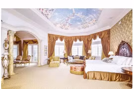 Góc ảnh gây kinh ngạc về cuộc sống của giới siêu giàu 