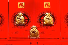 Bóc giá các loại bao lì xì mạ vàng Tết Tân Sửu 2021