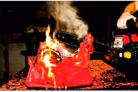 Vì sao hàng tồn của những thương hiệu xa xỉ nhất quyết không hạ giá?