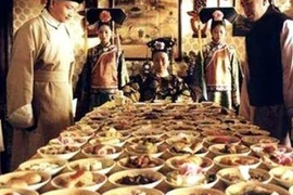 Thói quen lãng phí thức ăn của Từ Hi Thái Hậu và luật nhân quả 