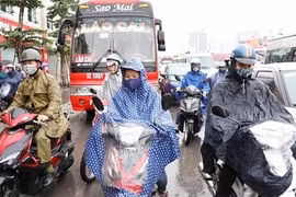 Không khí lạnh tăng cường, các khu vực trên cả nước đều mưa dông