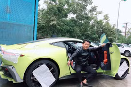 Đại gia Hoàng Kim Khánh lại chơi trội trưng dàn siêu xe “chẳng giống ai”