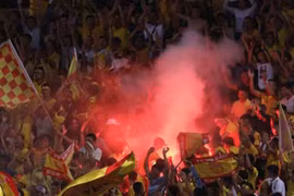 “Loạn” rao bán pháo sáng trên Tiki, Shopee, Lazada, Sendo... giá bèo, mua dễ