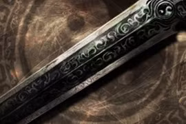 5 vũ khí “bá đạo” trong tiểu thuyết Kim Dung: Vi Tiểu Bảo sở hữu 1 món 