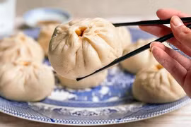 Thực phẩm không nên trữ lâu trong tủ lạnh vì dễ biến chất, gây ngộ độc