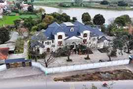 Toàn cảnh biệt phủ nguy nga của Hậu “Pháo” tại Vĩnh Phúc