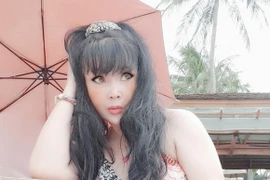 Góc ảnh phô bày nhan sắc thảm hoạ của NSND Lan Hương