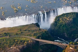 Những địa danh đẹp “vượt tầm kiểm soát” ở châu Phi