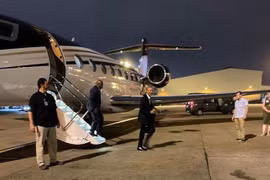 Phi cơ được ông Obama dùng để sang Việt Nam có gì đặc biệt?