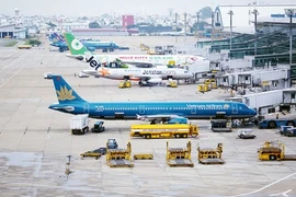 Chuyến bay bị chậm, hủy chuyến tăng vọt kỷ lục trong tuần qua 