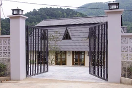 Nhìn lại loạt biệt thự nguy nga xây trên đất rừng phòng hộ Sóc Sơn