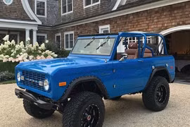 An ủi chồng sắp cưới bị mất trộm, Jennifer Lopez tặng điều bất ngờ