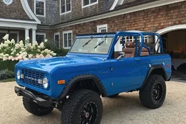 An ủi chồng sắp cưới bị mất trộm, Jennifer Lopez tặng điều bất ngờ