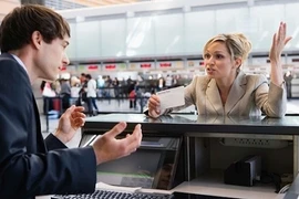 Lưu ý cần biết để không bị từ chối bay như bác sĩ David Dao