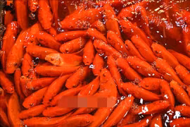 Chợ cá lớn nhất Hà Nội nhộn nhịp trước ngày ông Công ông Táo