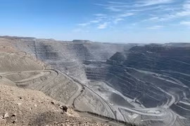 Bí mật trong mỏ vàng lộ thiên có trữ lượng lớn nhất thế giới