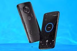 Moto X5 có 4 camera, viền mỏng, cụm notch phong cách iPhone X
