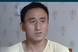 Đi làm xa nửa năm, vợ bầu song thai, chồng đòi xét nghiệm ADN