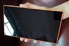 Ảnh thực tế tablet chưa từng ra mắt Nokia Mercury