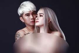 Nhan sắc vợ hot girl kém 8 tuổi của ca sĩ Khánh Đơn sau 2 lần đổ vỡ