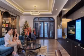 Nhà phố tân cổ điển của đạo diễn Victor Vũ - Đinh Ngọc Diệp 