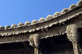 Băng giá xuất hiện tại chùa Đồng Yên Tử 