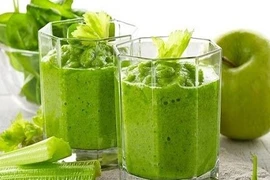 Sai lầm khi uống nước ép cần tây giảm cân