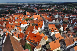 Thị trấn “dát” 72.000 tấn kim cương nhưng không ai khai thác