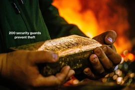 Tận mục quy trình khai thác trong mỏ vàng khồng lồ dưới lòng đất