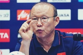 Chưa đàm phán hợp đồng với VFF, ông Park Hang Seo đã đón tin xấu