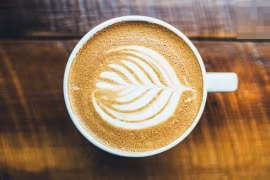 Phụ nữ uống cà phê “tăng tốc độ lão hóa” hay trẻ lâu?