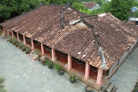 Nhà cổ trăm tuổi ở Bình Dương có gì khiến người xem ngỡ ngàng?