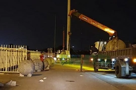 Bao giờ 40 quả cầu xích ở sân Mỹ Đình được chuyển về vị trí cũ?