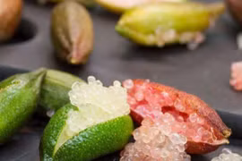 Bé bằng ngón tay nhưng quả này đắt không ai tin, hơn 600 nghìn/kg