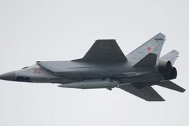 3 tiêm kích Nga mang tên lửa siêu thanh đến Kaliningrad