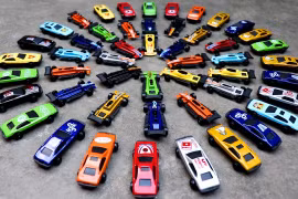 Những mặt hàng “làm giả” vẫn được bán công khai trên thị trường