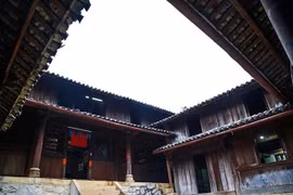 Bí ẩn về dinh thự vua Mèo 150 tỷ giữa đất Hà Giang 