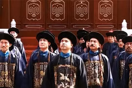 Tại sao đại thần nhà Thanh ngậm một miếng nhân sâm khi thượng triều?