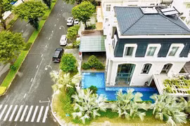 Choáng ngợp cảnh bên trong biệt thự như “lâu đài” Bảo Thy đang sống