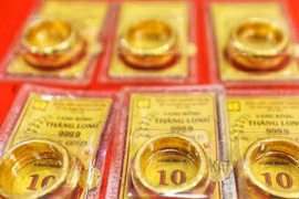 Giá vàng hôm nay 29/04: Lao dốc “không phanh“?