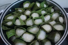 Loại bánh xưa chống đói thành đặc sản dân phố tranh nhau mua 