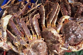 Tôm cua 'ngoại' tràn chợ Việt, xuất khẩu gạo sang Indonesia tăng đột biến 