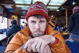 Du khách xui xẻo nhất thế giới