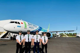 Người làm nghề phi công nhận lương khủng cỡ nào?