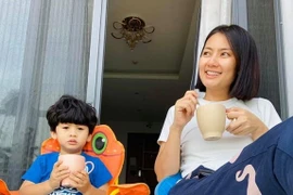 Nghỉ việc nửa năm, Ngọc Lan quyết đưa con trai 3 tuổi vào... khuôn khổ