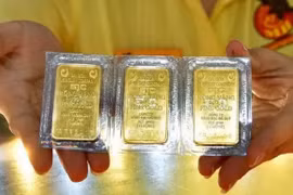 Giá vàng hôm nay 21/9: Tăng dựng đứng? 